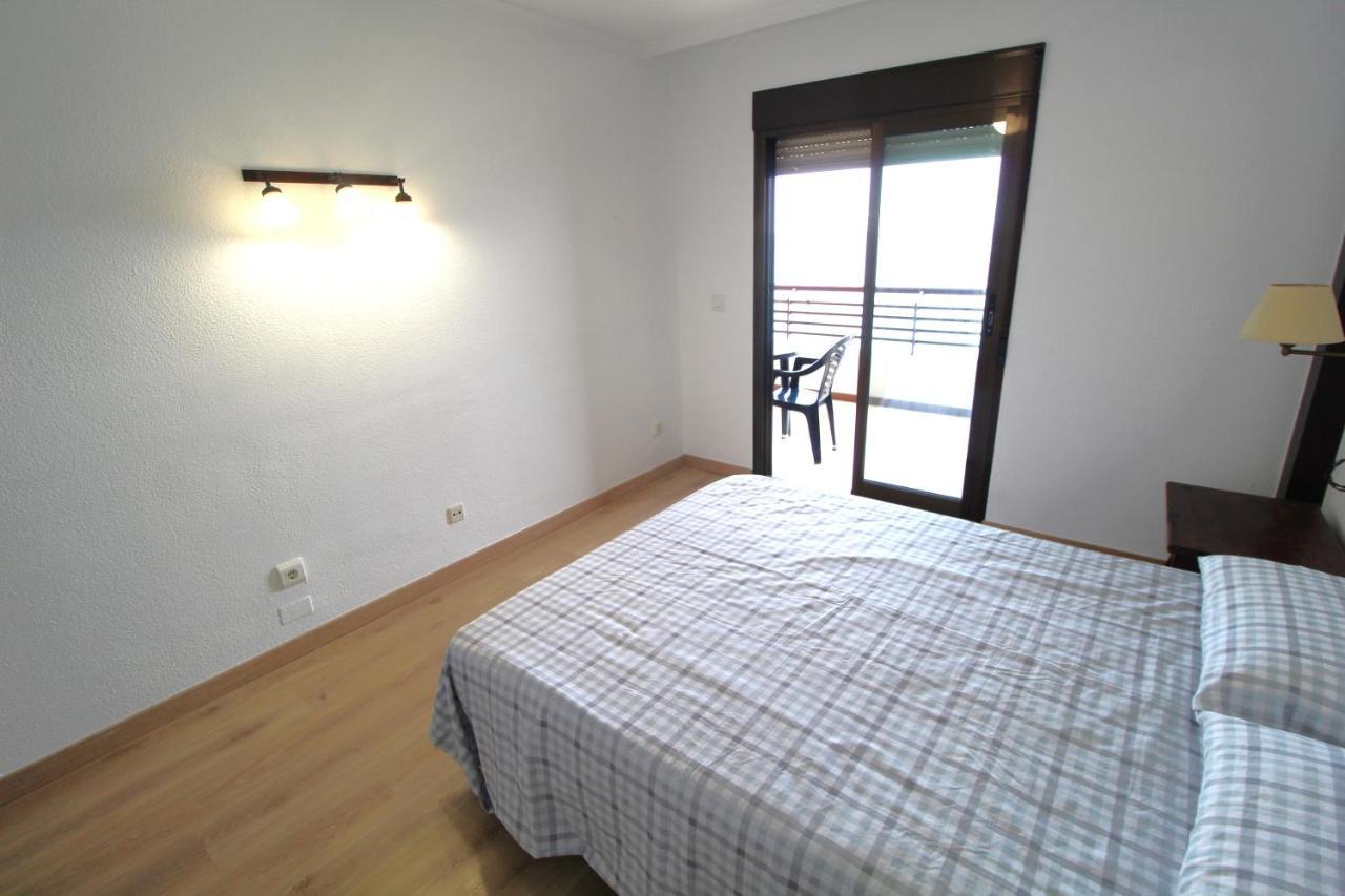 Very Lightful Apartment. Incredible Sea Views. Big Terrace, Swimming Pool. Ac. Very Close To Alicante City Center. Exteriör bild
