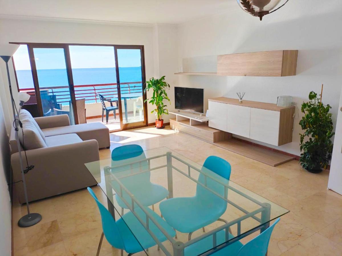 Very Lightful Apartment. Incredible Sea Views. Big Terrace, Swimming Pool. Ac. Very Close To Alicante City Center. Exteriör bild